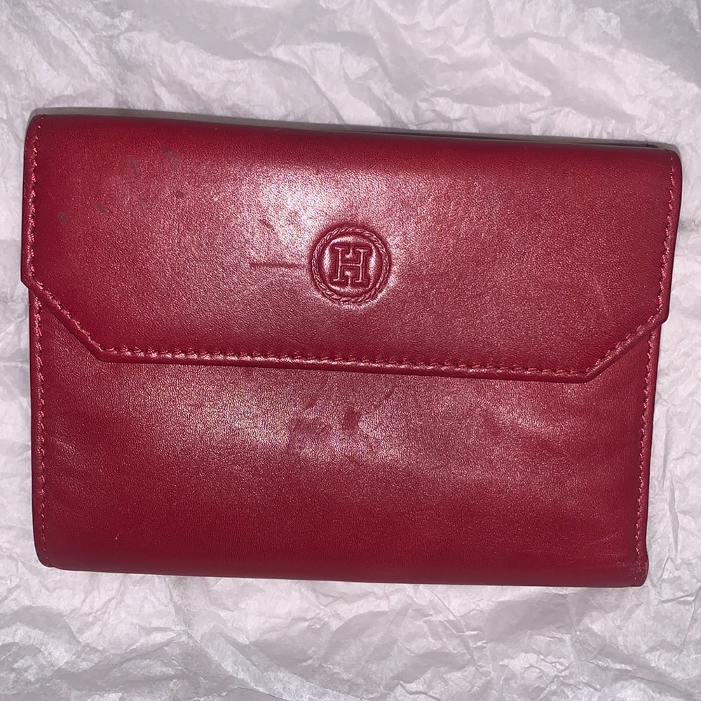 ‘H’ HEMANUEL Wallet - Red Leather. ‘HERMES VIBE’